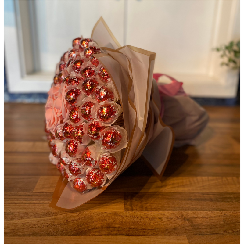 Lint Roses Lindt Lindor With Roses Hand-Tied Bouquet – Goat Gifts