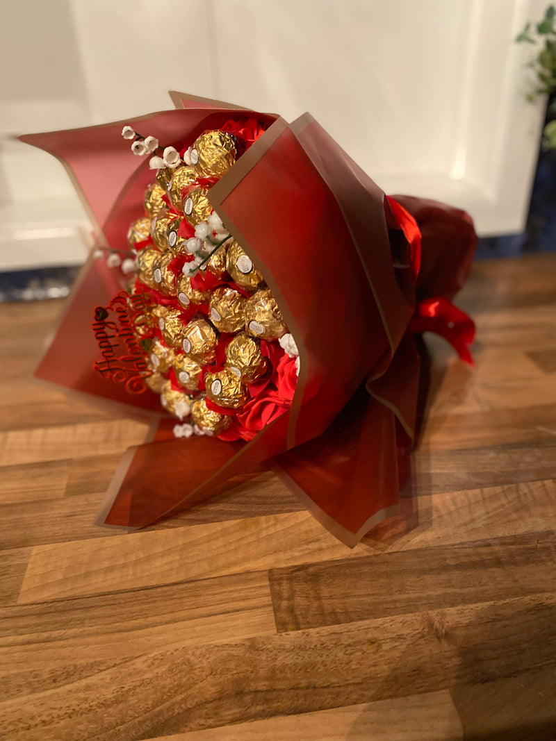 Valentines Day Ferrero Rocher Chocolate & Flowers Hand-Tied Bouquet